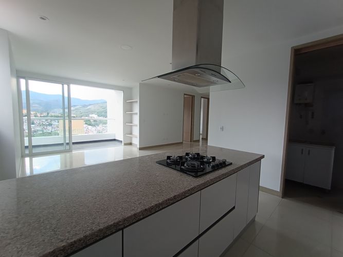 Apartamento de 3 alcobas en venta en Santa Teresita, Cali, 123 m² · foto 23 de 24