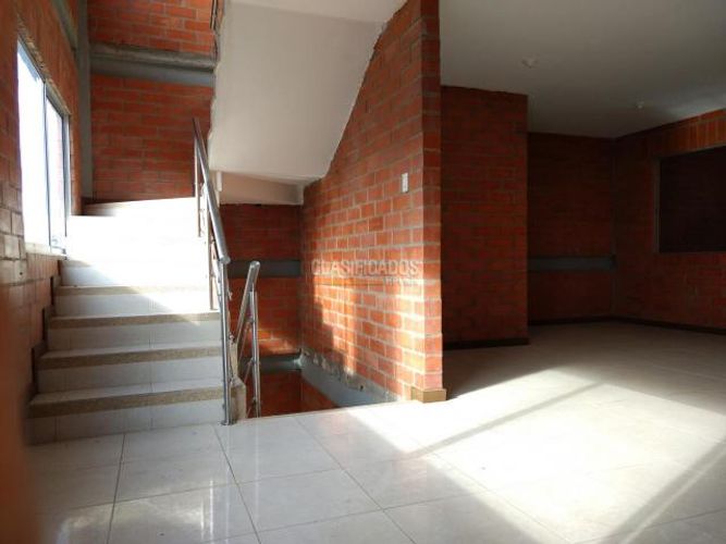 Bodega en arriendo en Acopi, Yumbo, 485 m² · foto 7 de 13