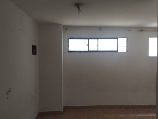 Edificio en arriendo en Suramericana, Medellín, 1650 m² · foto 18 de 24