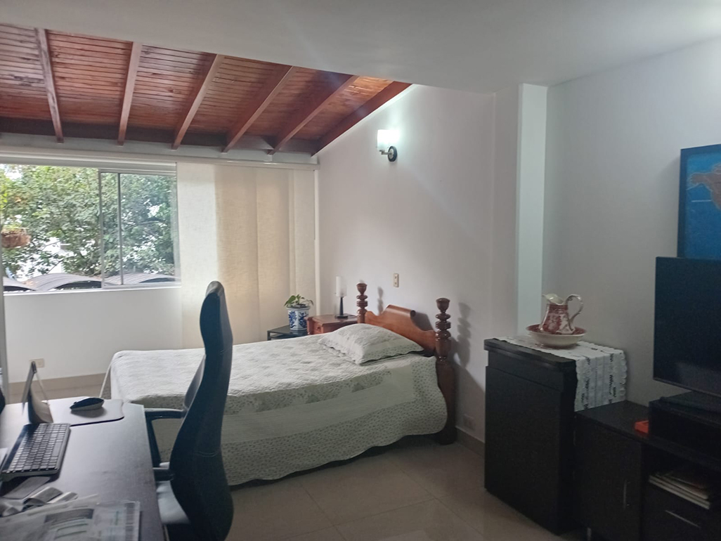 Apartamento en venta en El Poblado, Medellín · foto 14 de 18