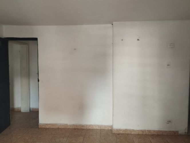 Edificio en venta en Los Colores, Medellín, 1650 m² · foto 22 de 24