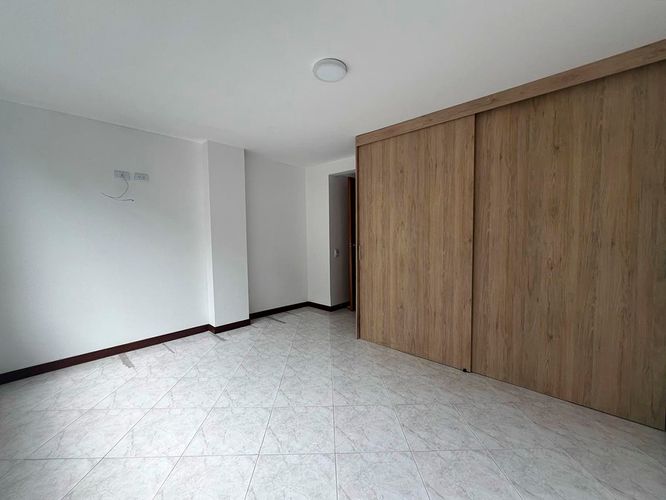 Apartamento de 3 alcobas en venta en Conjunto Residencial Isla Fuerta, Envigado, 85 m² · foto 12 de 17