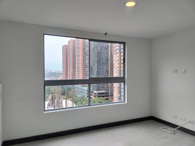 Apartamento de 2 alcobas en arriendo en El Poblado, Medellín, 75 m² · foto 13 de 17