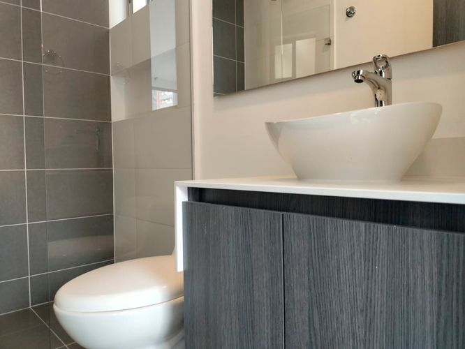 Apartamento de 2 alcobas en arriendo en El Poblado, Medellín, 75 m² · foto 16 de 17