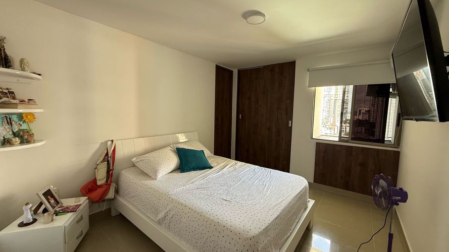 Apartamento de 5 alcobas en venta en Sotomayor, Bucaramanga, 203 m² · foto 3 de 13
