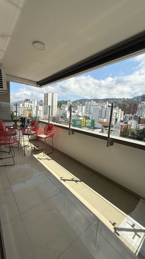 Apartamento de 5 alcobas en venta en Sotomayor, Bucaramanga, 203 m² · foto 7 de 13