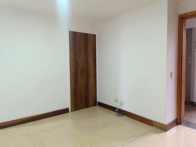 Apartamento de 2 alcobas en arriendo en Los Naranjos, Medellín, 60 m² · foto 11 de 20