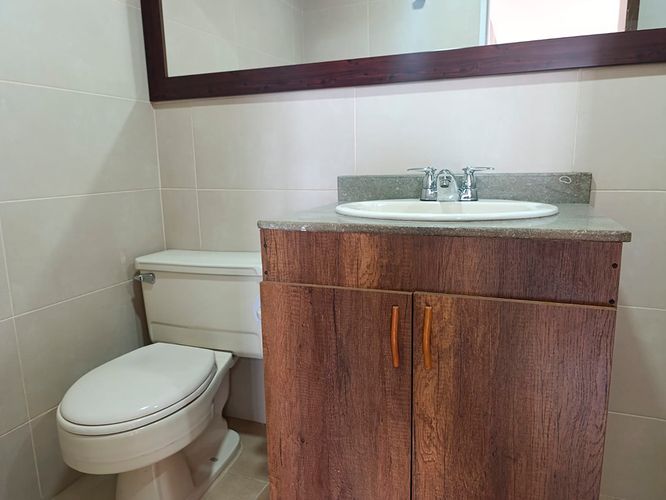 Apartamento de 2 alcobas en arriendo en Los Naranjos, Medellín, 60 m² · foto 19 de 20
