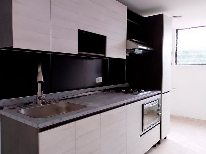 Apartamento en venta en El Poblado, Medellín · foto 6 de 16