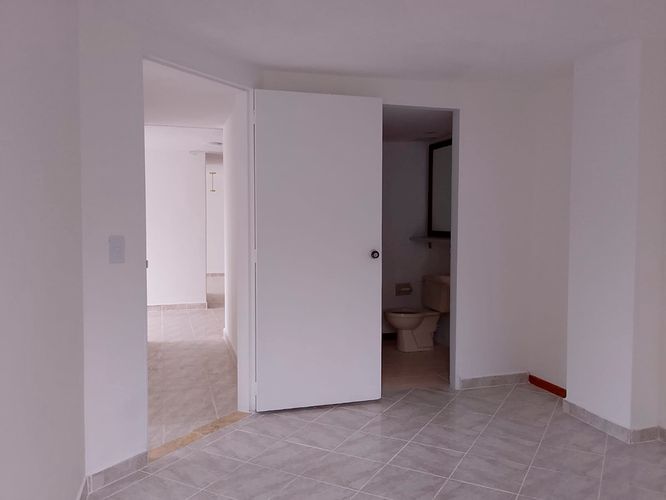 Apartamento en venta en El Poblado, Medellín · foto 14 de 16