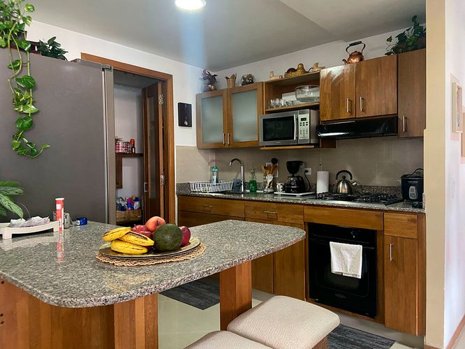 Apartamento de 2 alcobas en venta en Vegas De La Doctora, Sabaneta, 76 m² · foto 4 de 14