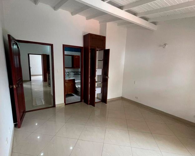 Local en arriendo en Belén, Medellín, 265 m² · foto 6 de 18