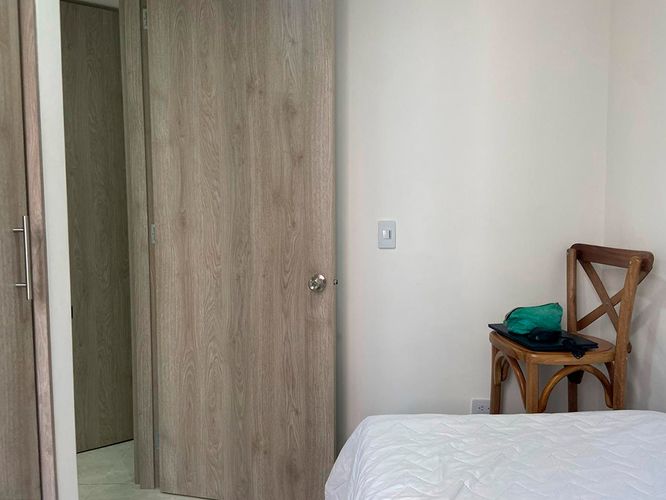 Apartamento de 3 alcobas en venta en Maria Auxiliadora, Sabaneta, 51 m² · foto 8 de 19