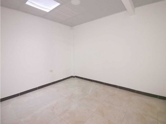 Casa de 4 alcobas en venta en Bosques De Pinares, Armenia, 75 m² · foto 9 de 13