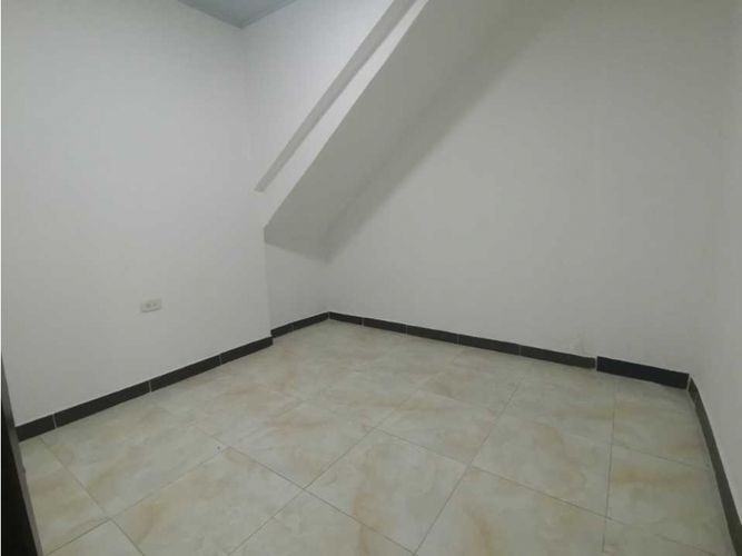 Casa de 4 alcobas en venta en Bosques De Pinares, Armenia, 75 m² · foto 10 de 13