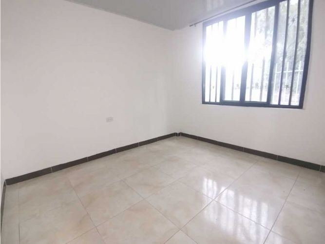 Casa de 4 alcobas en venta en Bosques De Pinares, Armenia, 75 m² · foto 8 de 13