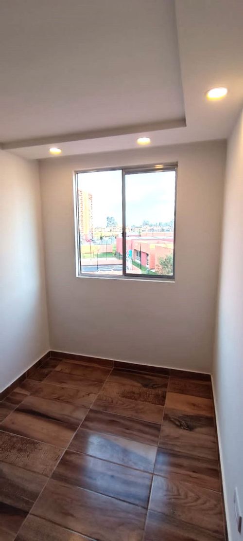 Apartamento de 3 alcobas en venta en La Prosperidad, Madrid, 56 m² · foto 10 de 20