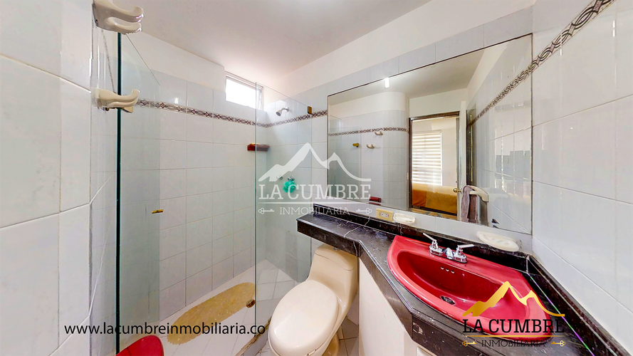 Casa de 4 alcobas en venta en Vía Las Palmas, Medellín, 320 m² · foto 12 de 20