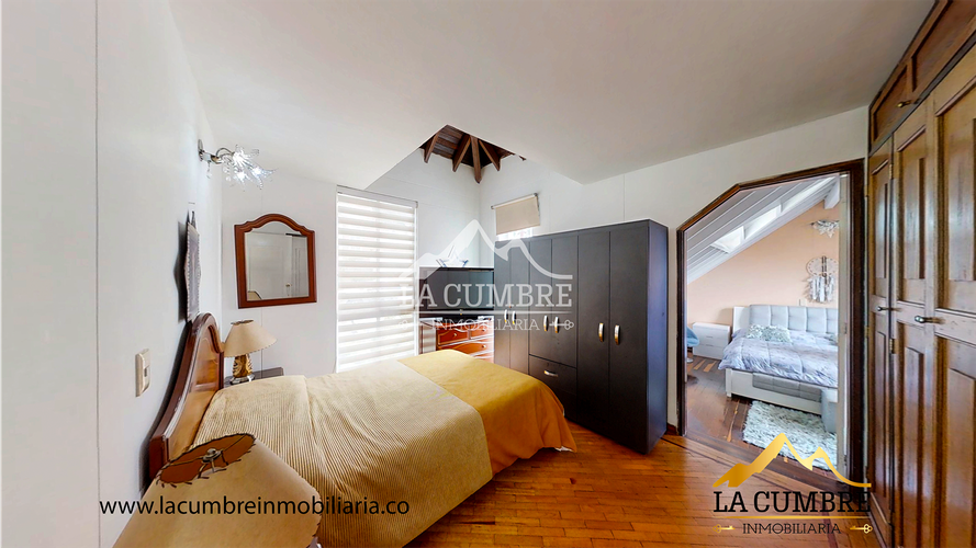 Casa de 4 alcobas en venta en Vía Las Palmas, Medellín, 320 m² · foto 13 de 20