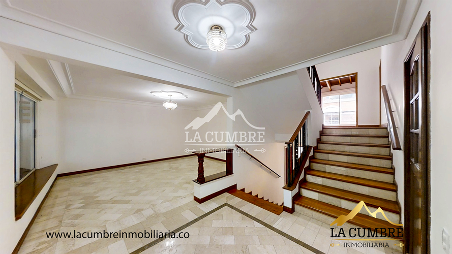 Casa de 4 alcobas en arriendo en San Lucas, Medellín, 272 m² · foto 4 de 19
