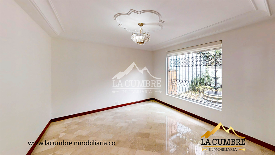 Casa de 4 alcobas en arriendo en San Lucas, Medellín, 272 m² · foto 5 de 19