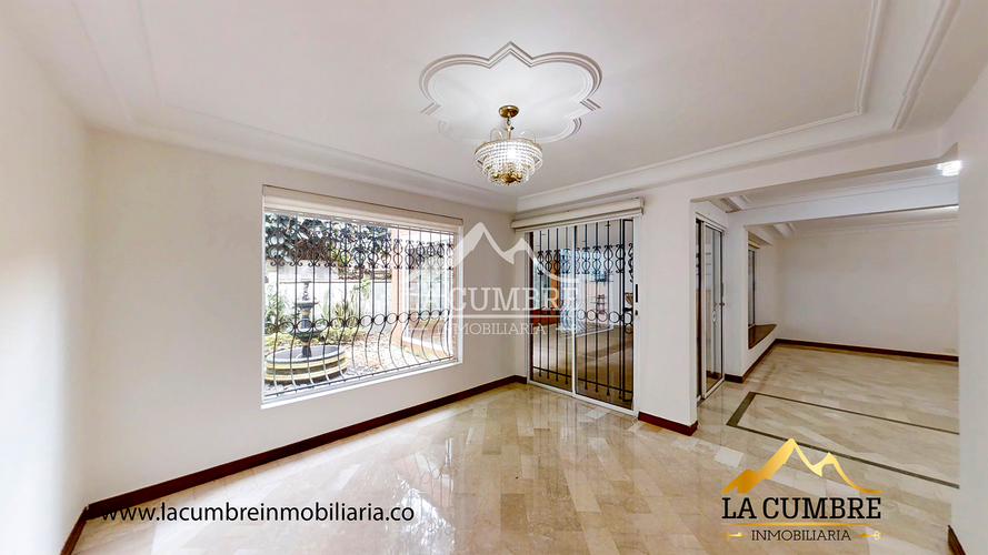 Casa de 4 alcobas en arriendo en San Lucas, Medellín, 272 m² · foto 6 de 19