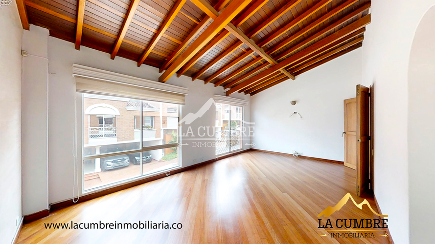 Casa de 4 alcobas en arriendo en San Lucas, Medellín, 272 m² · foto 12 de 19