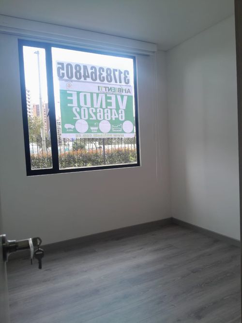 Apartamento de 2 alcobas en venta en San Jose V Sector, Bogotá, 65 m² · foto 13 de 21