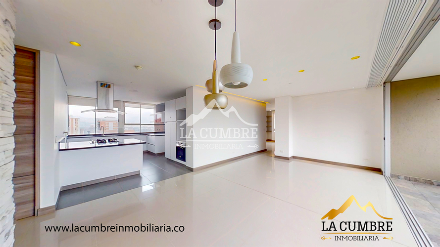Apartamento de 3 alcobas en arriendo en Santa Maria De Los Angeles, Medellín, 135 m² · foto 3 de 17