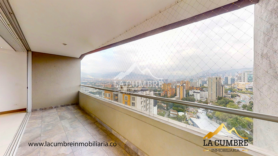 Apartamento de 3 alcobas en arriendo en Santa Maria De Los Angeles, Medellín, 135 m² · foto 9 de 17