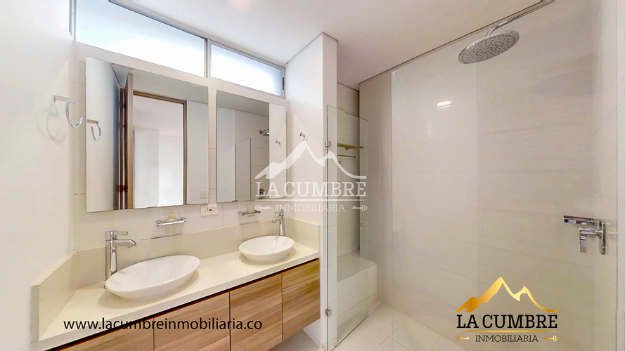 Apartamento de 3 alcobas en arriendo en Santa Maria De Los Angeles, Medellín, 135 m² · foto 12 de 17