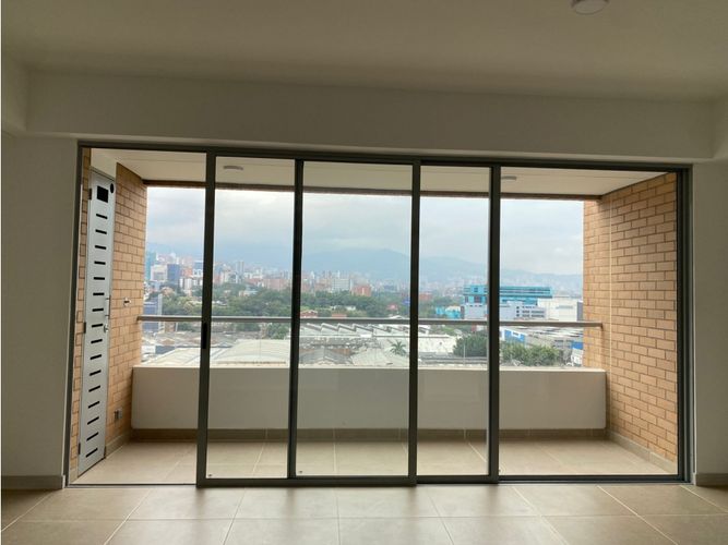 Apartamento de 3 alcobas en venta en Ciudad Del Río, Medellín, 81 m² · foto 5 de 19