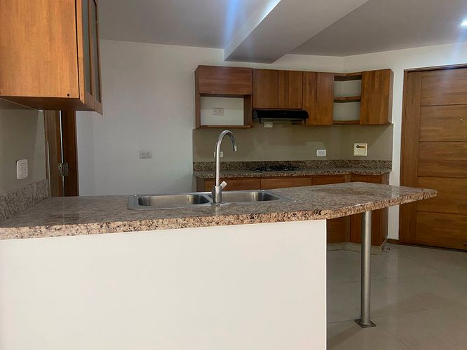 Apartamento de 3 alcobas en arriendo en Vegas De La Doctora, Sabaneta, 111 m² · foto 9 de 20