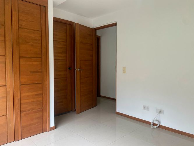 Apartamento de 3 alcobas en arriendo en Vegas De La Doctora, Sabaneta, 111 m² · foto 12 de 20