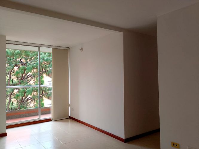 Apartamento de 3 alcobas en arriendo en El Poblado, Medellín, 62 m² · foto 3 de 15