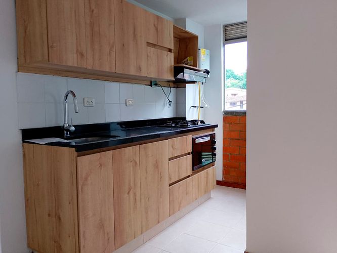Apartamento de 3 alcobas en arriendo en El Poblado, Medellín, 62 m² · foto 5 de 15