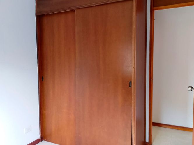 Apartamento de 3 alcobas en arriendo en El Poblado, Medellín, 62 m² · foto 10 de 15