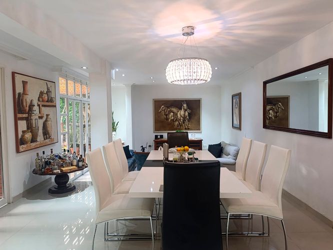 Casa de 3 alcobas en venta en El Poblado, Medellín, 260 m² · foto 5 de 20