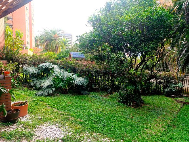 Casa de 3 alcobas en venta en El Poblado, Medellín, 260 m² · foto 20 de 20