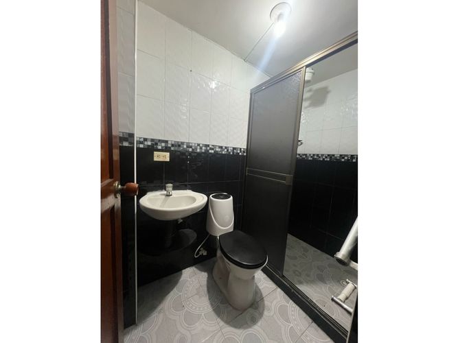 Casa de 4 alcobas en venta en Villa Liliana, Armenia, 135 m² · foto 13 de 19