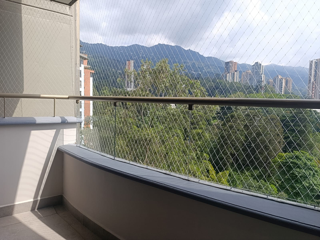 Apartamento en venta en El Poblado, Medellín · foto 20 de 20