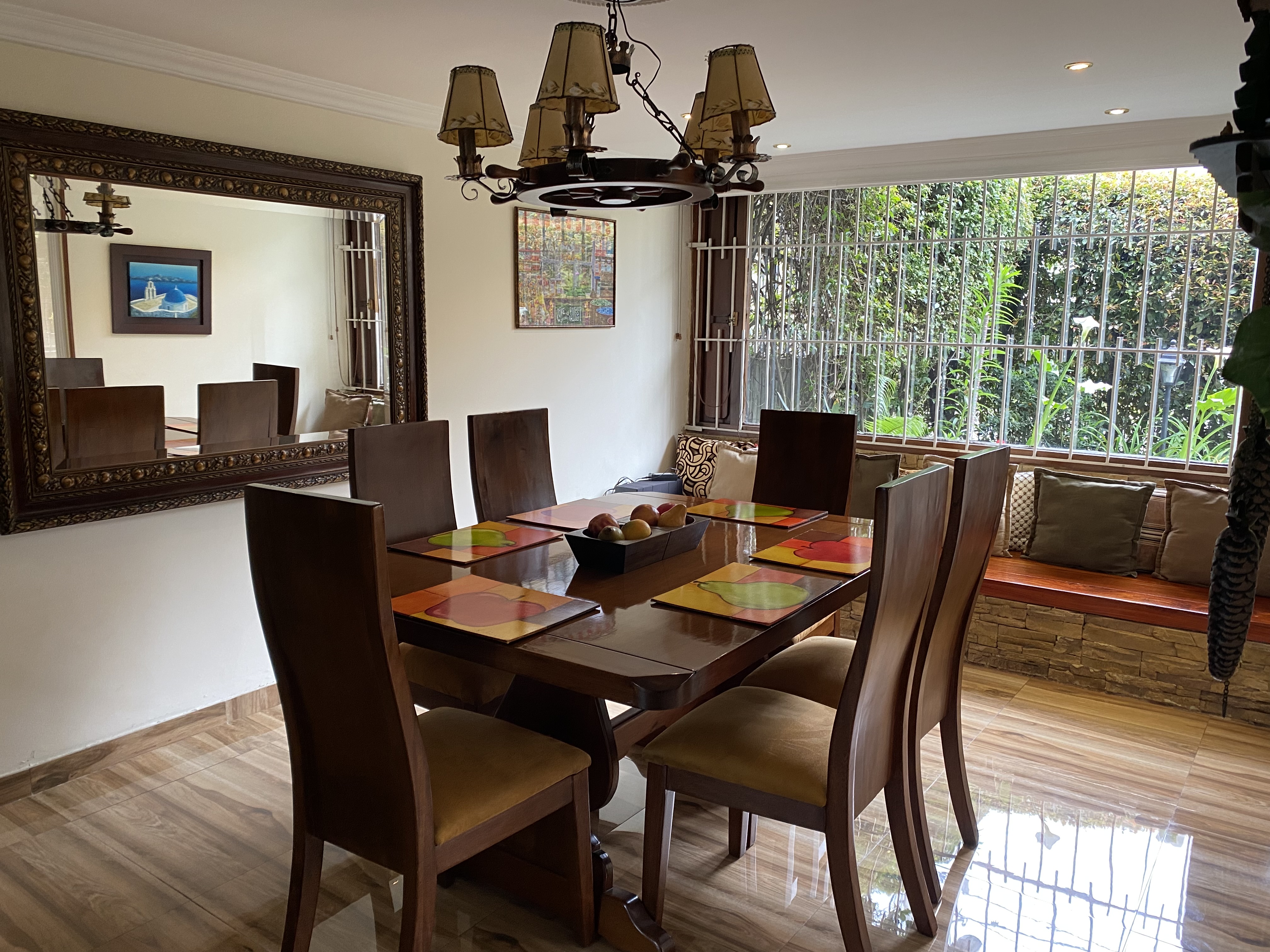 Casa en venta en Alhambra, Bogotá · foto 4 de 17