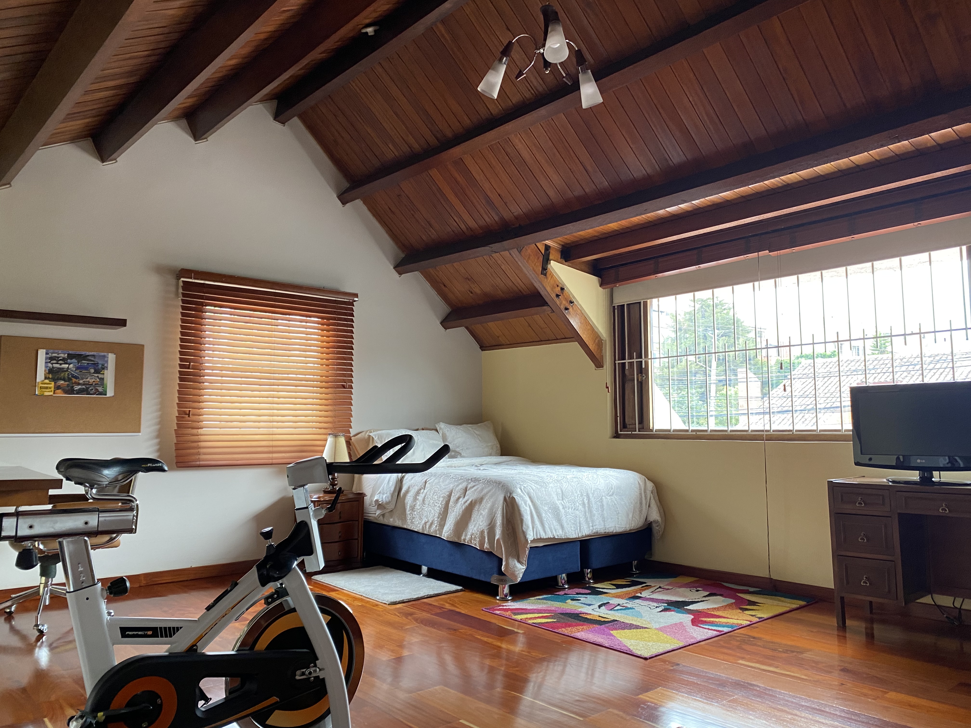 Casa en venta en Alhambra, Bogotá · foto 10 de 17