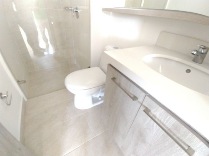 Apartamento de 2 alcobas en venta en Bochalema, Cali, 75 m² · foto 5 de 11