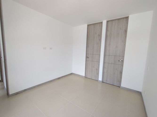 Apartamento de 2 alcobas en venta en Bochalema, Cali, 75 m² · foto 8 de 11
