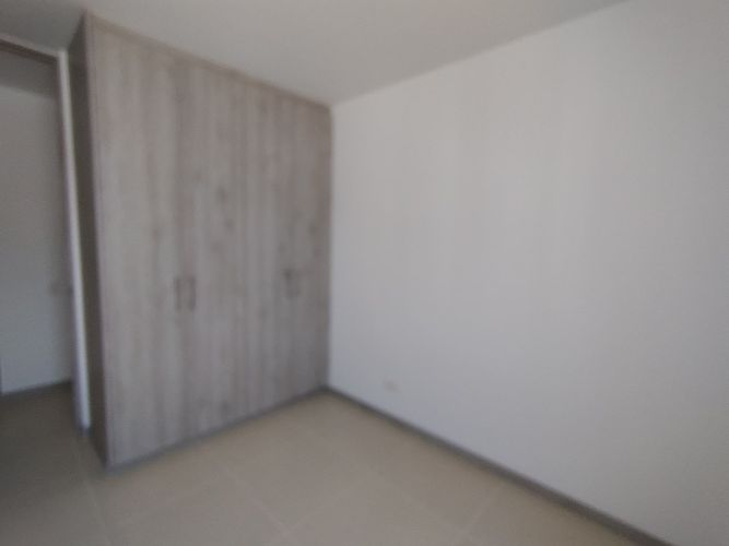 Apartamento de 2 alcobas en venta en Bochalema, Cali, 75 m² · foto 10 de 11