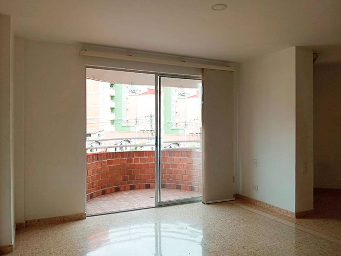 Apartamento de 3 alcobas en arriendo en Laureles, Medellín, 130 m² · foto 14 de 20