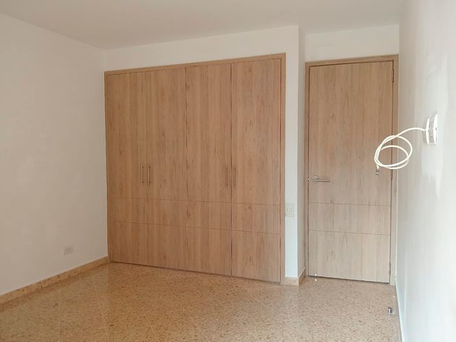 Apartamento de 3 alcobas en arriendo en Laureles, Medellín, 130 m² · foto 15 de 20