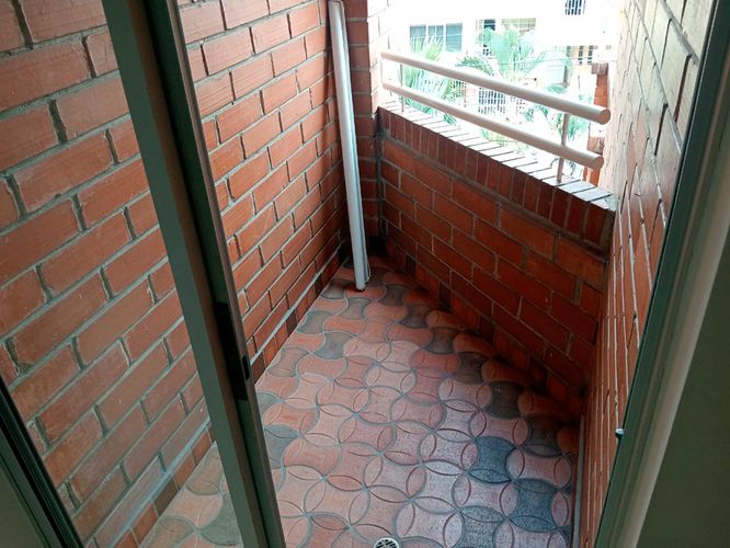 Apartamento de 3 alcobas en arriendo en Laureles, Medellín, 130 m² · foto 19 de 20