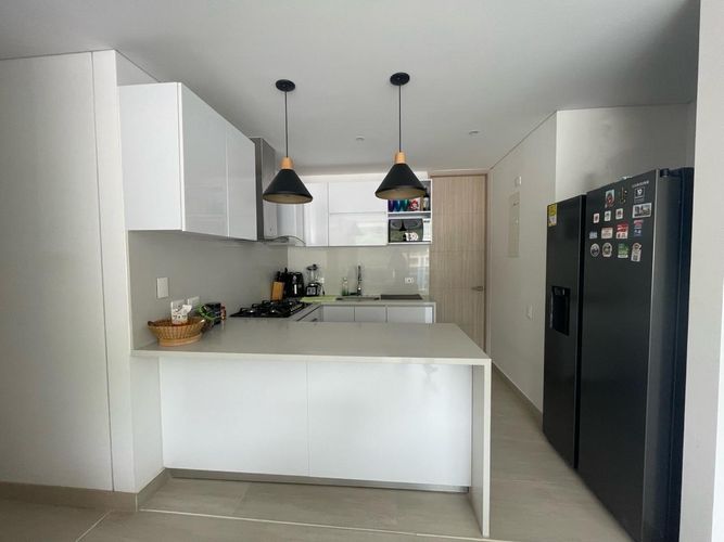 Apartamento de 3 alcobas en venta en Cristales, Cali, 107 m² · foto 5 de 12